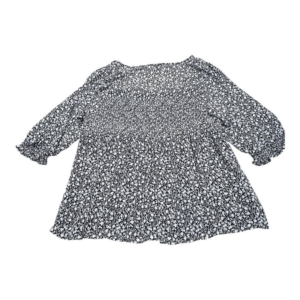 Torrid Black and White Floral Blouse - Picture 4 of 9